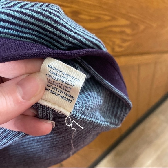 Title Nine Mock Turtle Neck Size Small - Picture 5 of 6